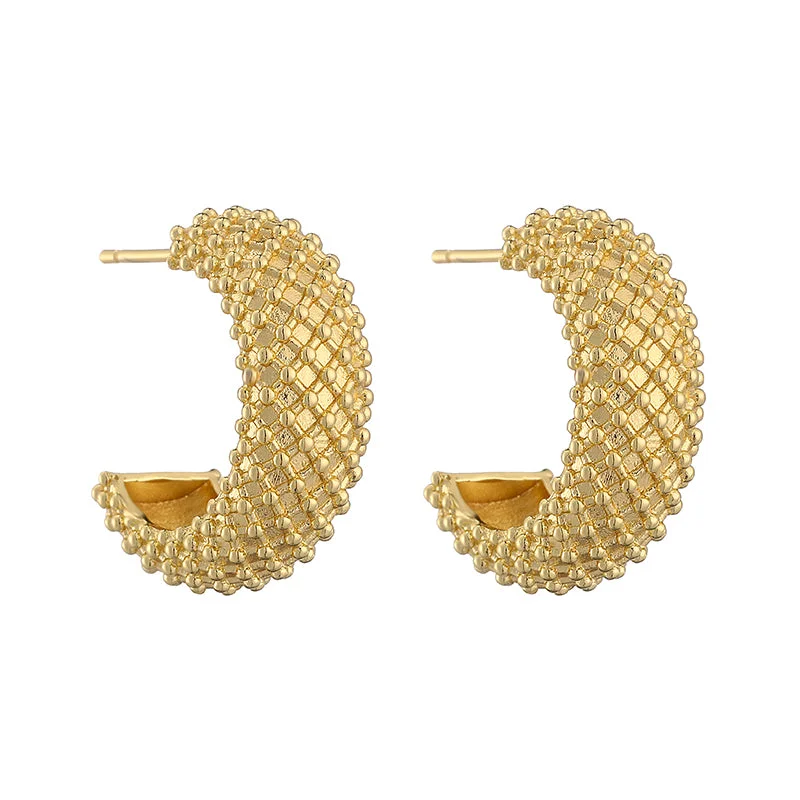 Gold Cross Diamond Pattern C- Shaped 1 Pair