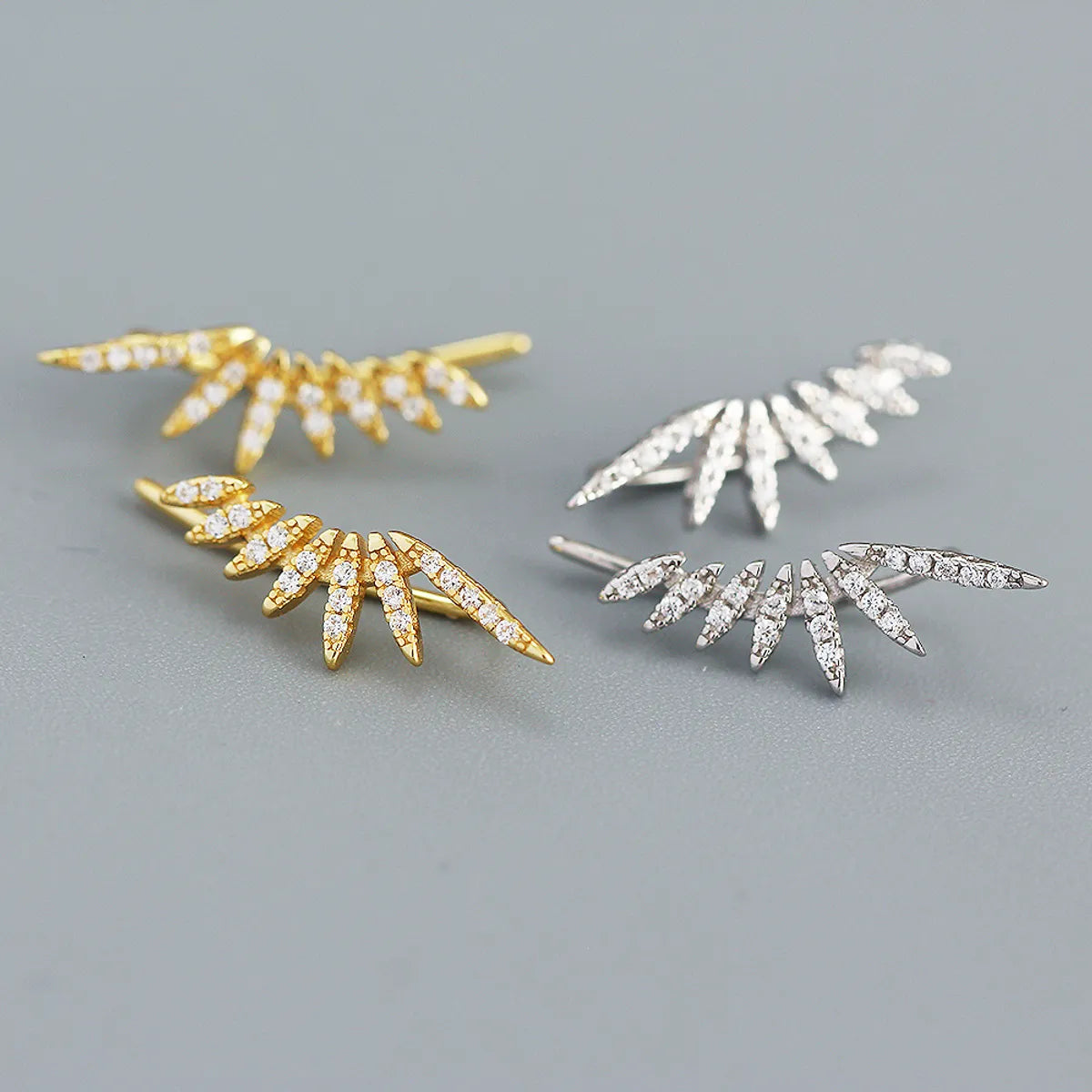 Handcrafted Silver Ring-Fashion Feather Sterling Silver Plating Zircon Ear Studs 1 Pair