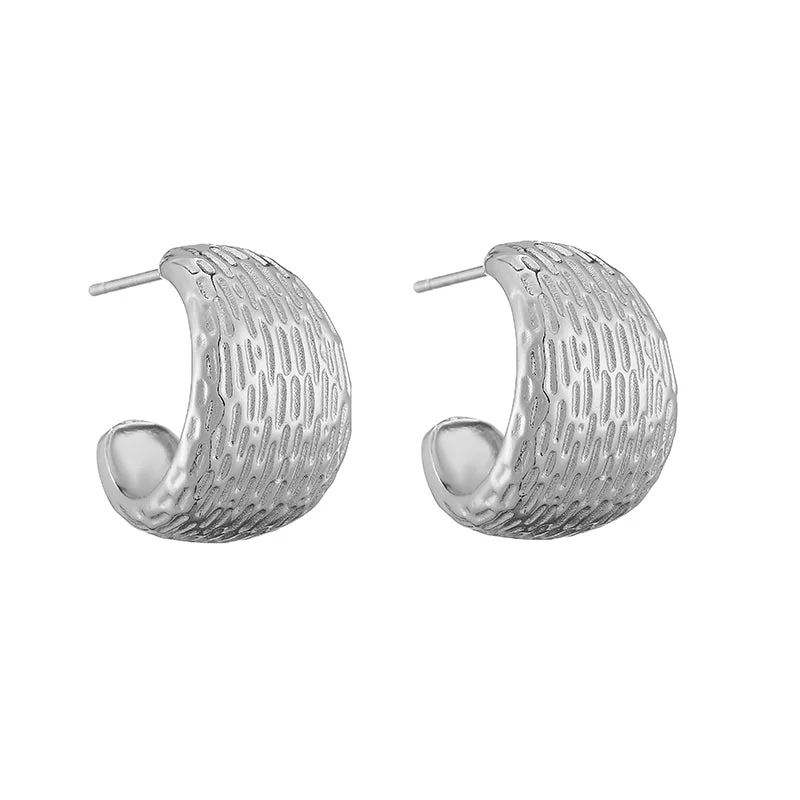 White Gold Color Wide Stripe C- Shaped 1 Pair