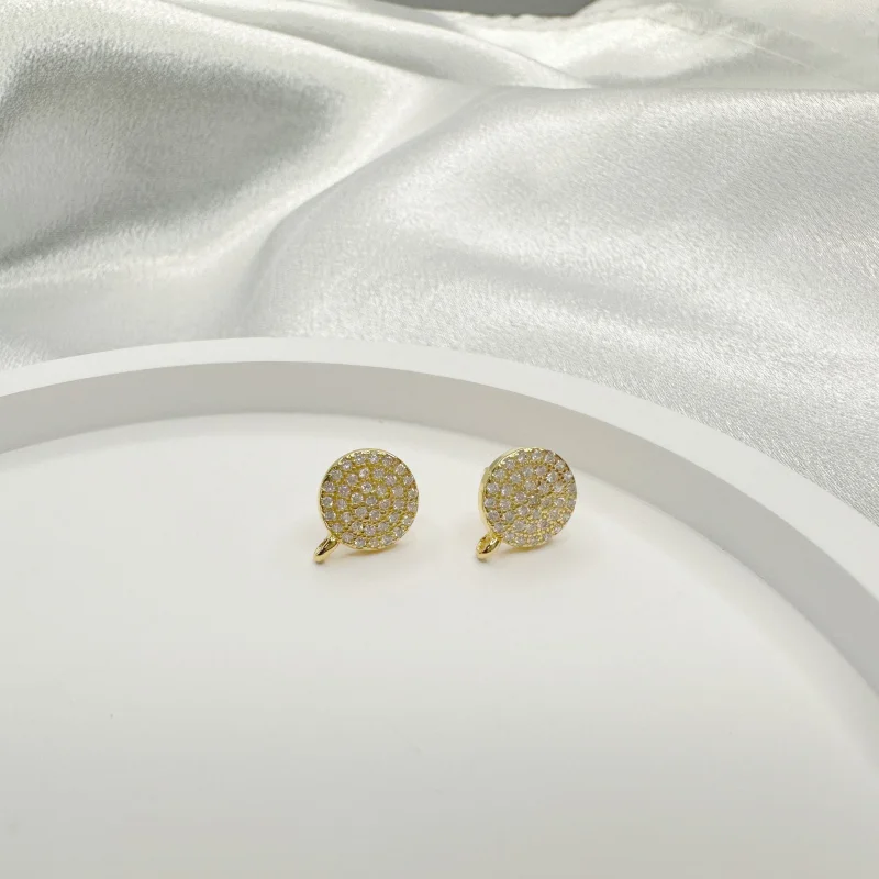 Golden White Diamond 1 Pair with Ring